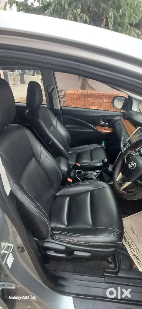 Toyota Innova Crysta 2019 Variant