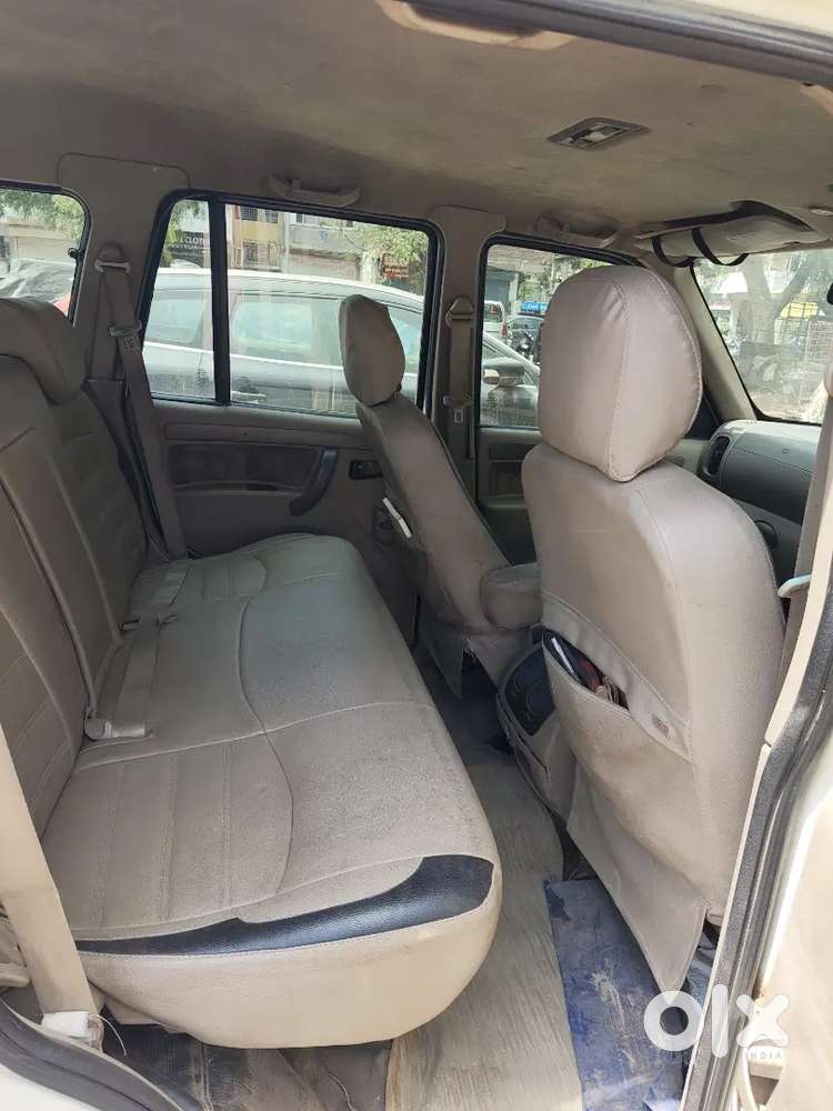 Mahindra Scorpio 2013 Diesel Well Maintained New Tyer & Insurance