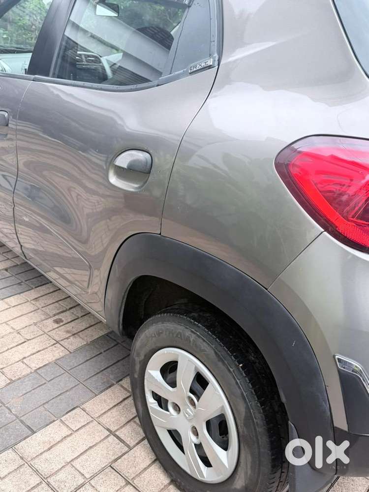 Renault Petrol Car 2016