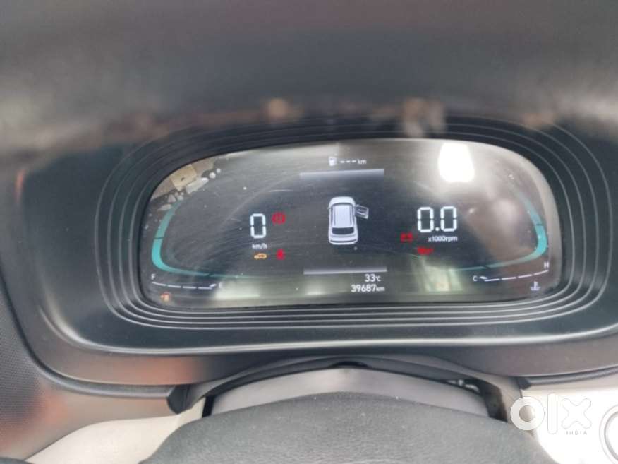 Hyundai Venue Sx Mt, 2022, Petrol