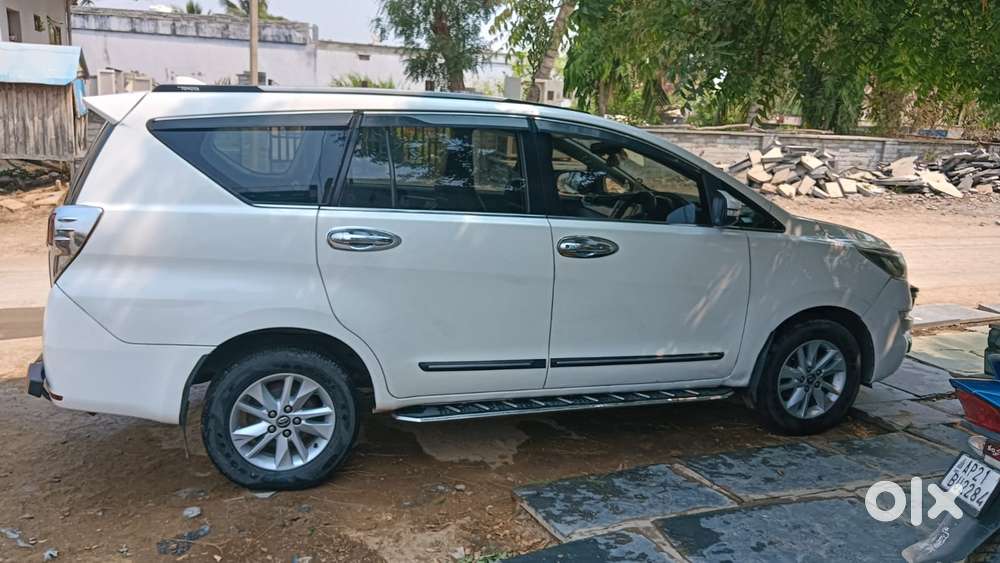 Toyota Innova Crysta, 2017, Diesel