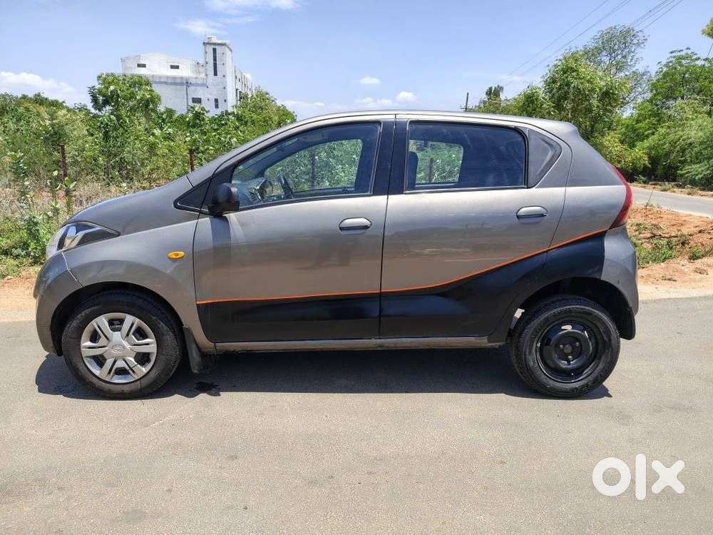 Datsun Redigo Sv 1.0, 2017, Petrol