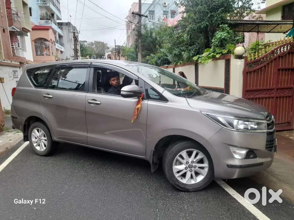 Toyota Innova Crysta G 8 Str, 2017, Diesel