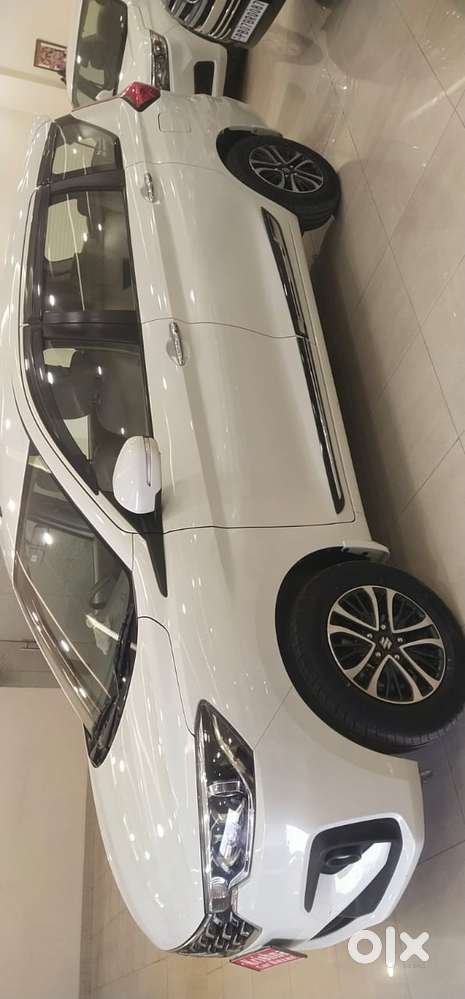 Maruti Suzuki Ertiga Zxi (o) Cng [2022-2023], 2024, Petrol