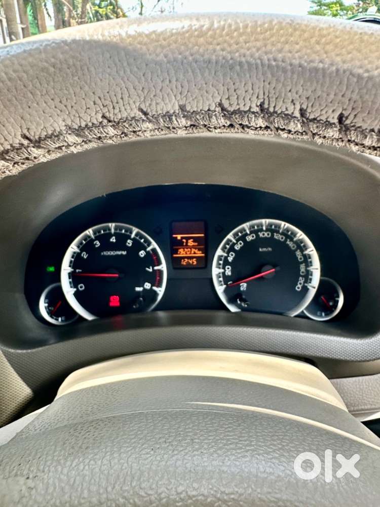 Maruti Suzuki Ertiga 2013 Cng & Hybrids Well Maintained