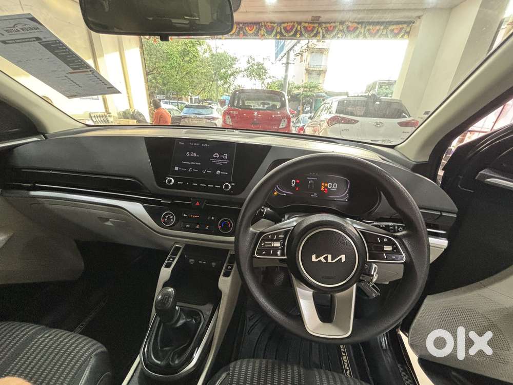 Kia Carens 1.4 Prestige 7 Str, 2022, Petrol
