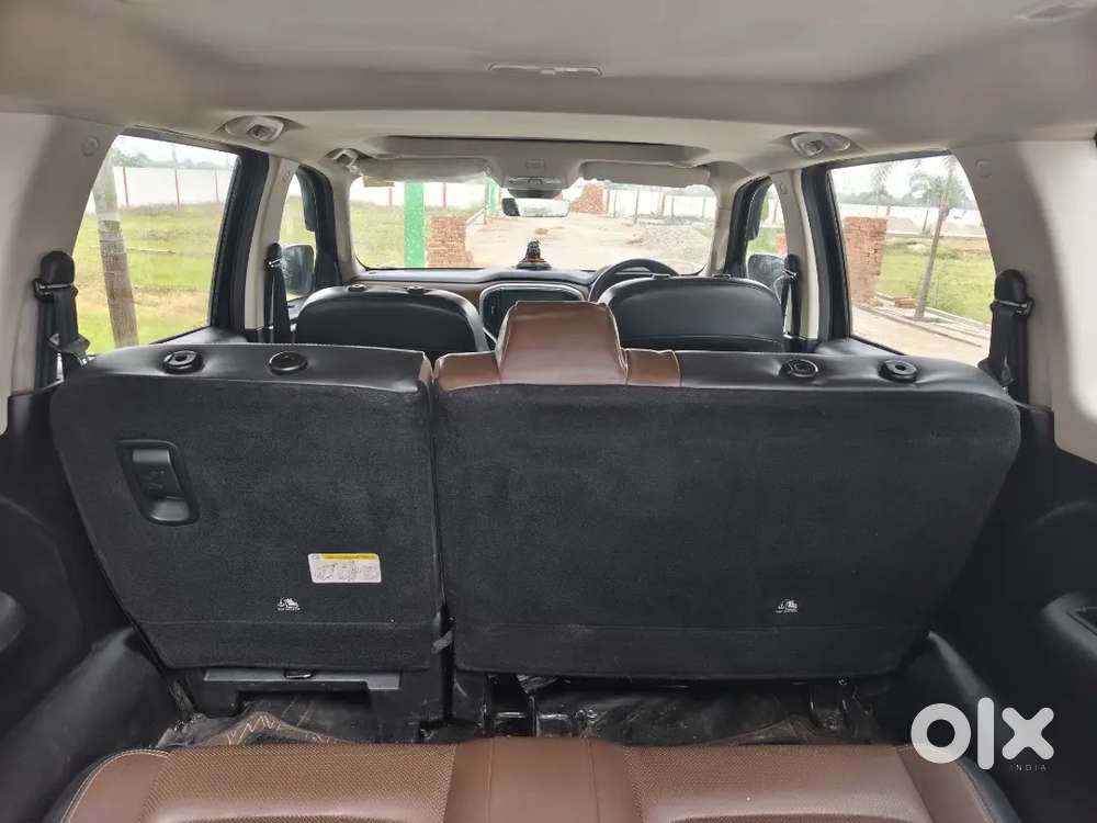 Scorpio N Z8l Top Madal Black Colour Safe Car No Loan Only Cash