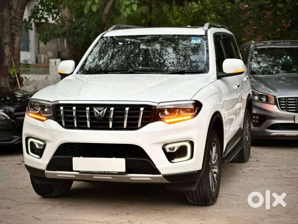 Mahindra Scorpio-n 2.0 Z8 L Petrol At 7 Str, 2023, Petrol
