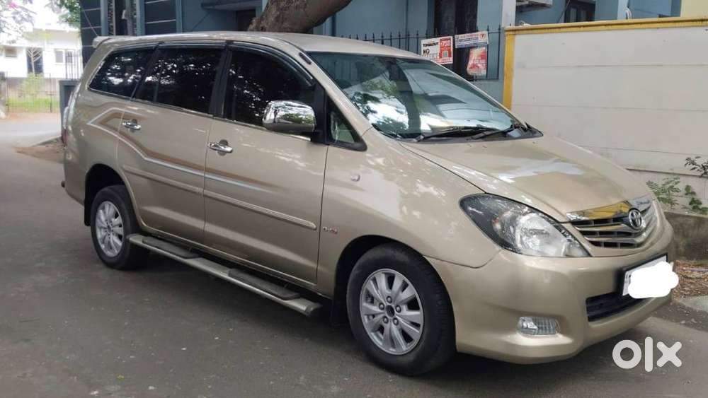 Toyota Innova 2.5 V 7 Str, 2011, Diesel