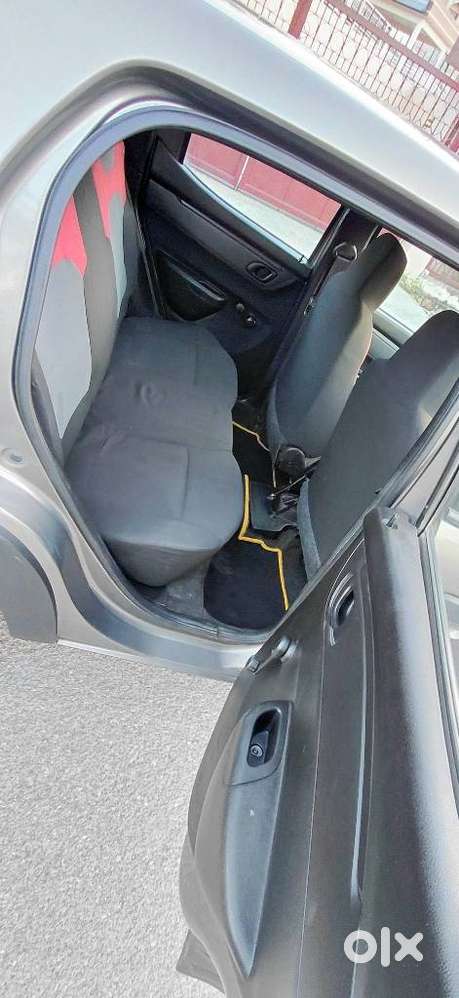 Renault Kwid 1.0 Rxt Sce Special (o), 2017, Petrol