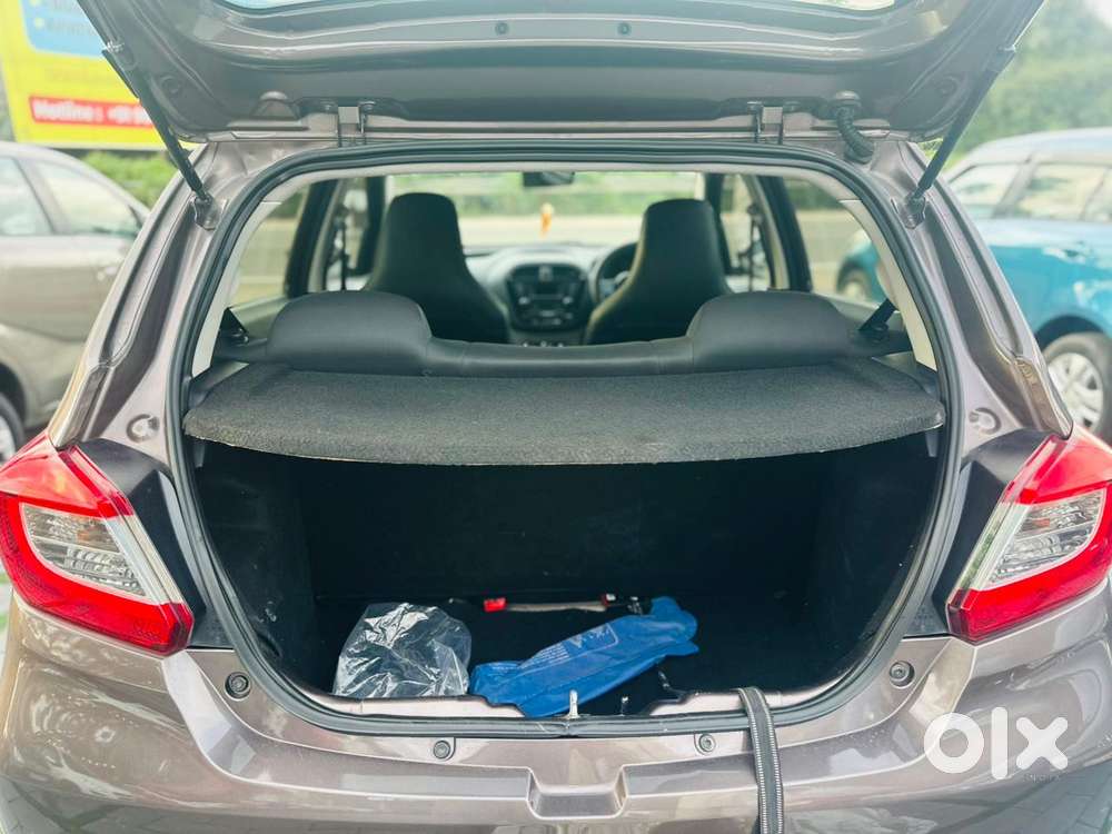 Tata Tiago 1.2 Revotron Xt, 2019, Petrol