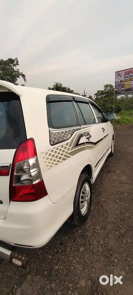 Toyota Innova 2010 Diesel 218000 Km