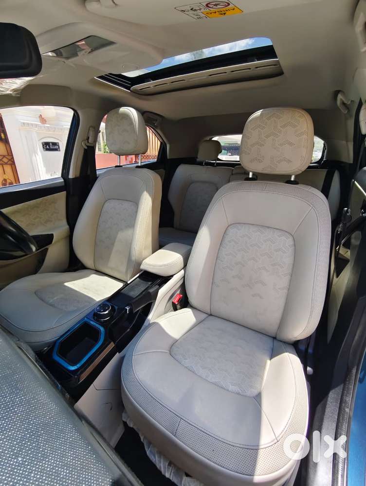 Tata Nexon Ev Xz Plus, 2022, Electric