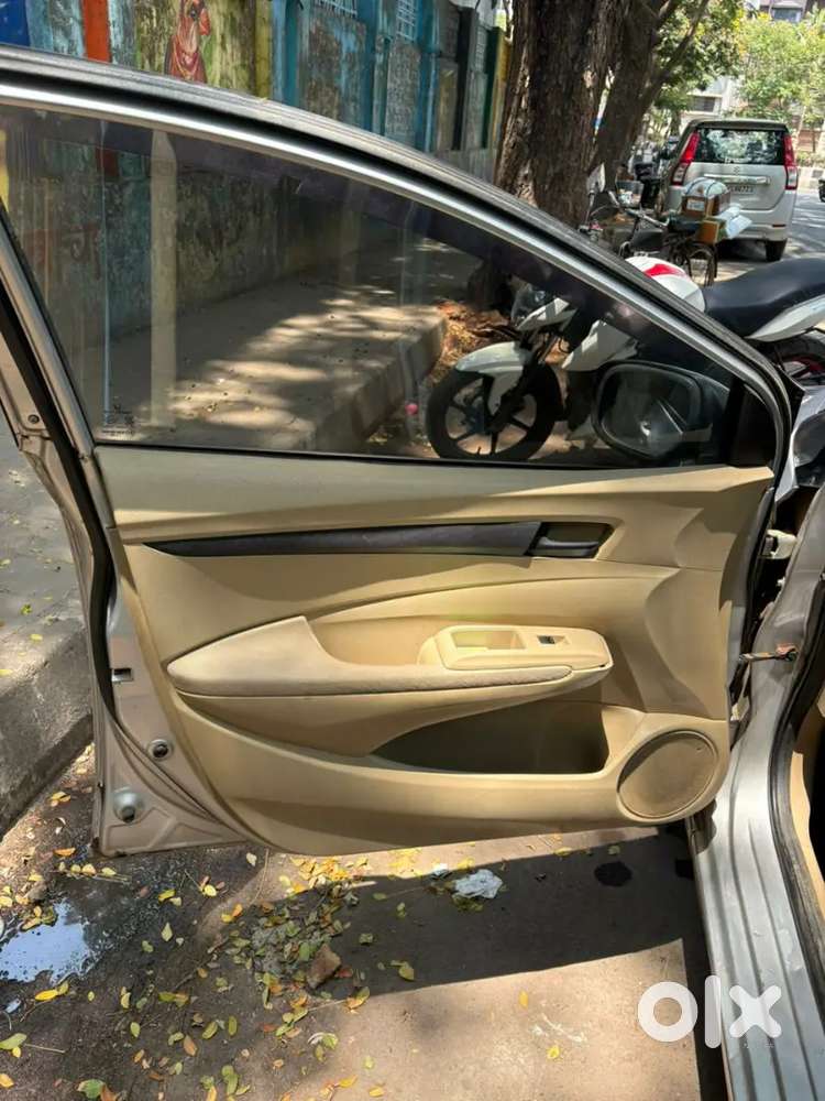 2011 Honda City I-vtech Cng