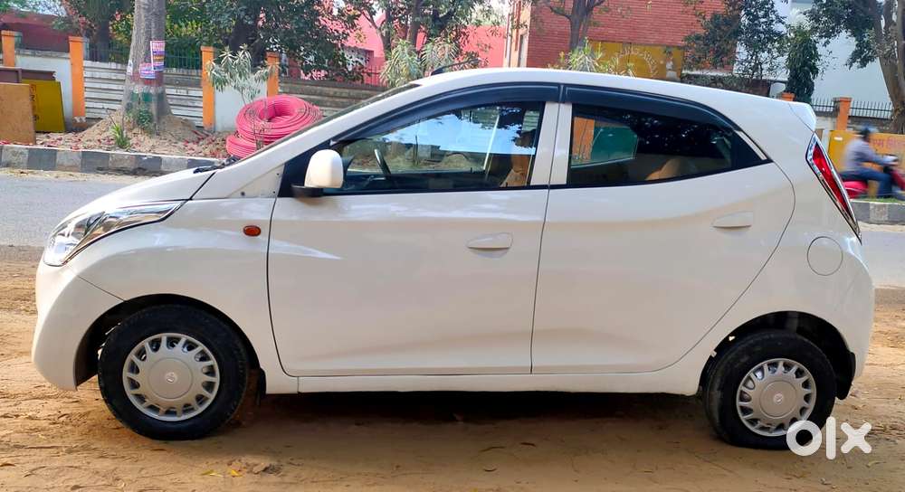 Hyundai Eon Era +, 2016, Petrol