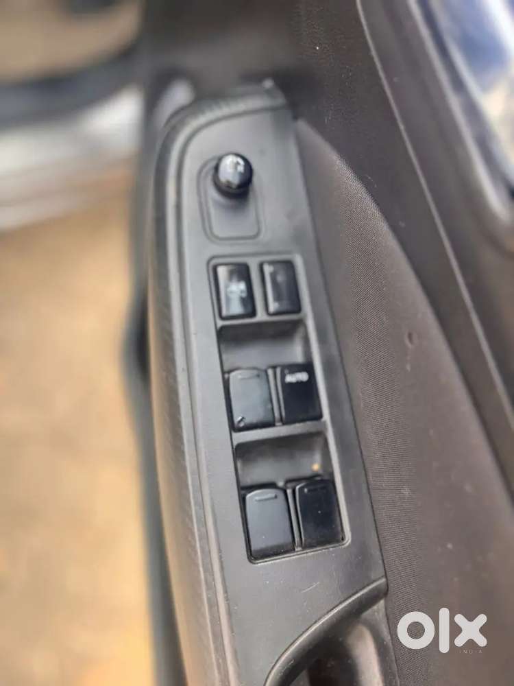 Maruti Suzuki Swift 2022 Petrol 81000 Km Driven