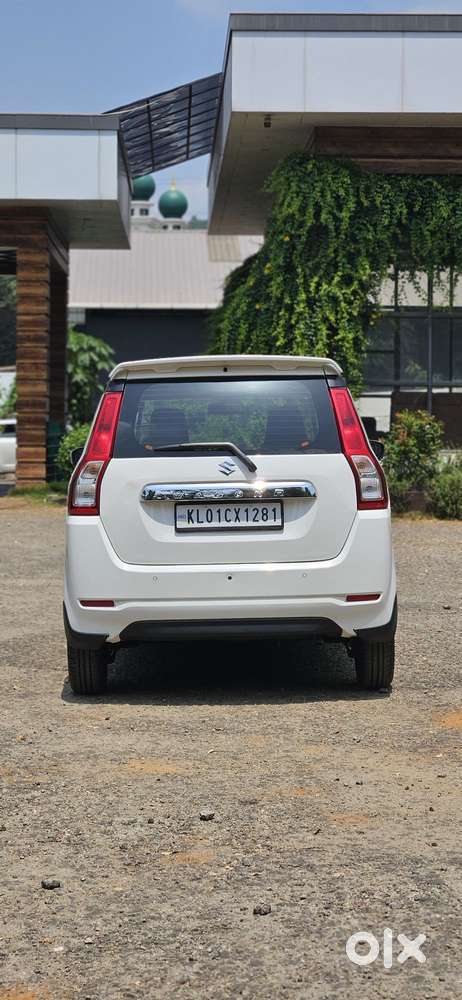Maruti Suzuki Wagon R 1.2 Zxi Amt, 2022, Petrol