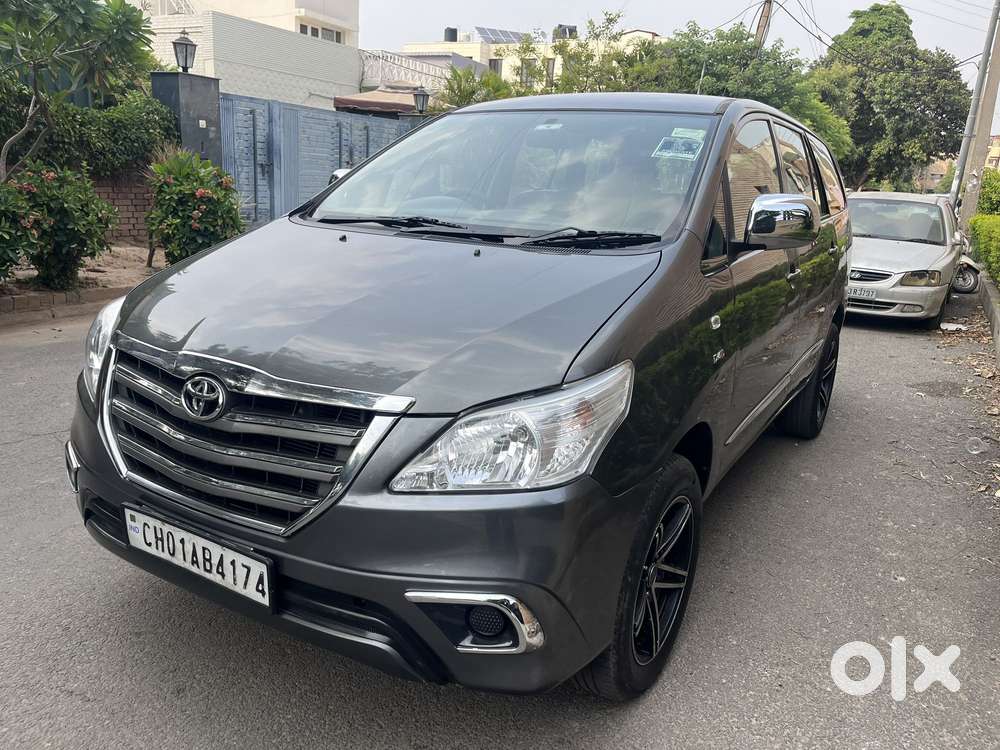 Toyota Innova 2.5 G4 Diesel 8-seater, 2010, Diesel
