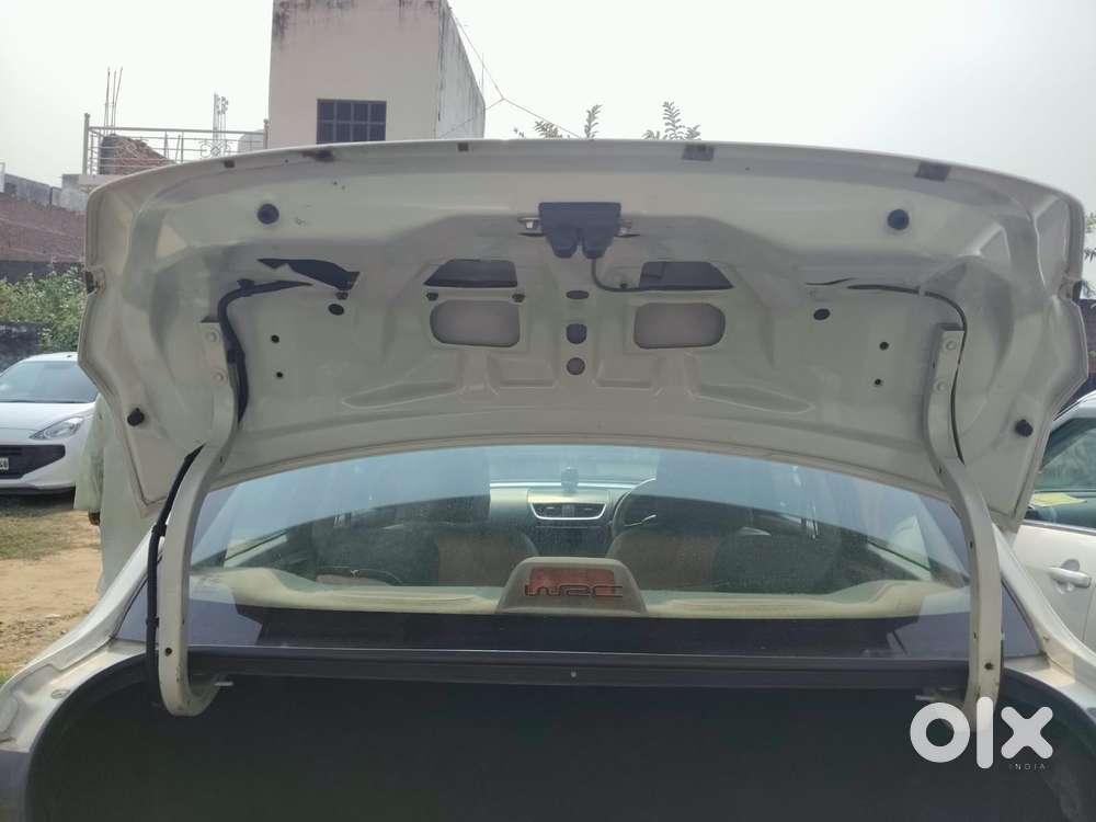 Maruti Suzuki Dzire 1.2 Vxi, 2013, Petrol