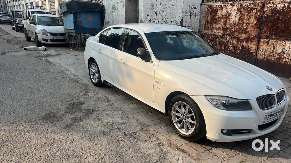 Bmw 3 Series 2011 Diesel 88000 Km Driven