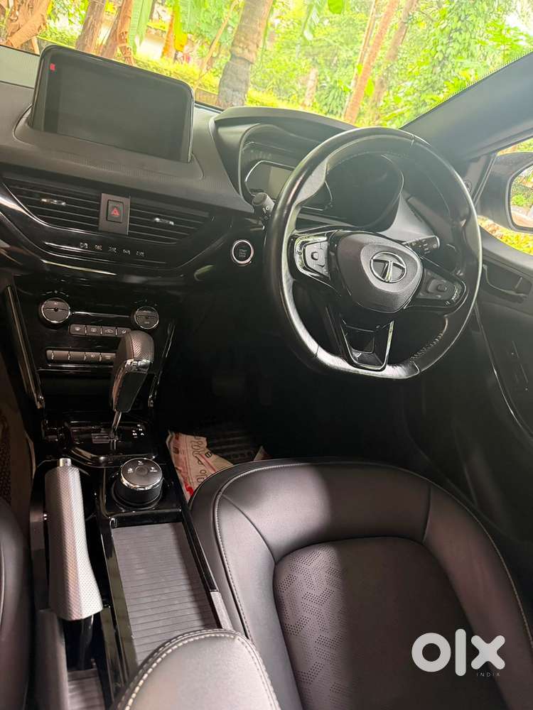 Tata Nexon Petrol 2022 Dark