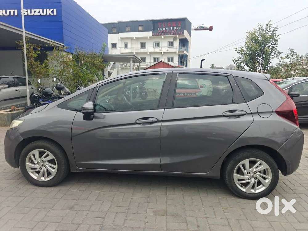 Honda Jazz V Cvt, 2017, Petrol