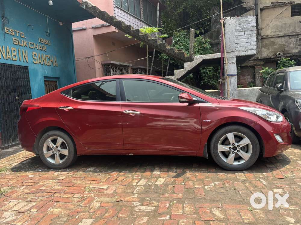 Hyundai Elantra 1.8 Sx Mt, 2013, Petrol