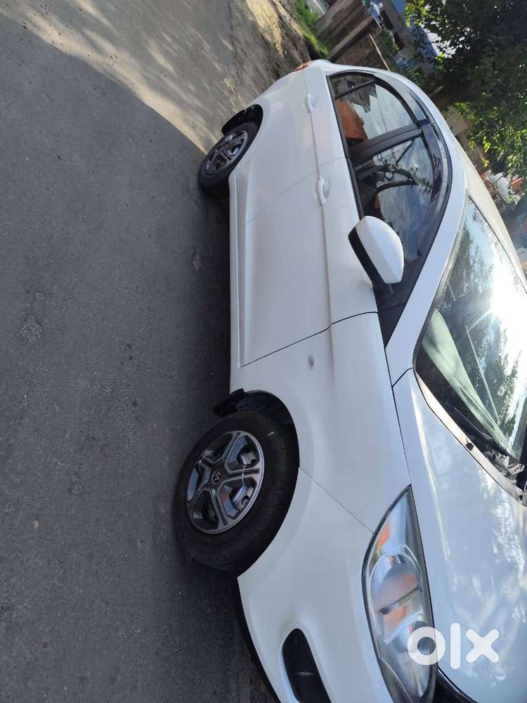 Tata Zest 2016 Petrol Well Maintained
