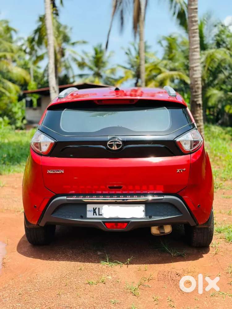Low Kilometer Well Maintained Family Used Vehicle