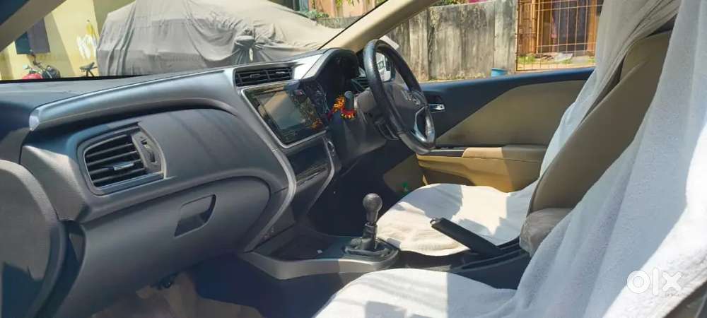 Honda City 2022 Petrol 44900 Km Driven