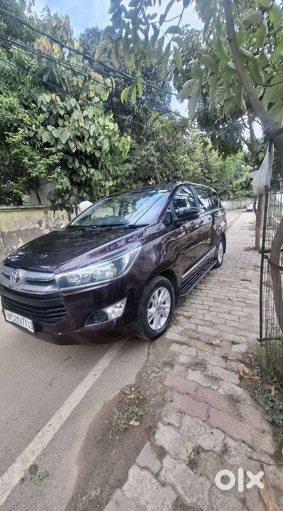 Toyota Innova Crysta 2.4 G Mt, 2018, Diesel
