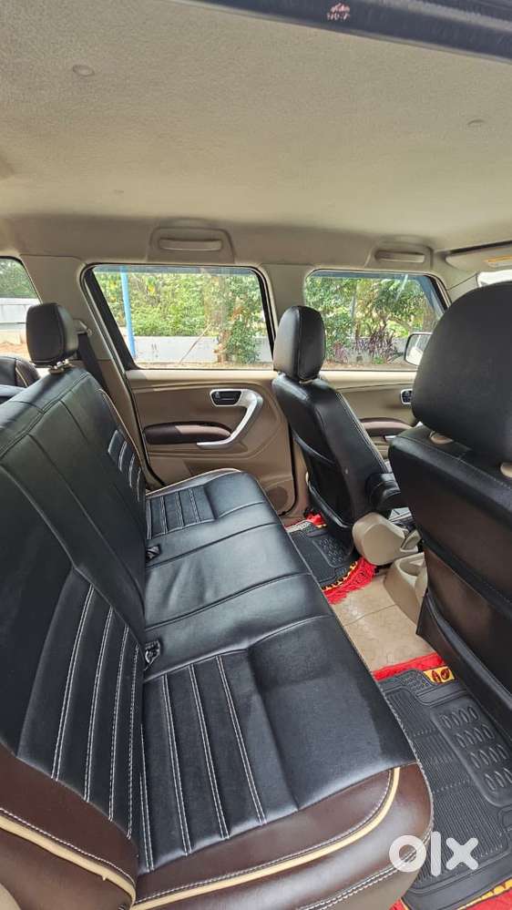 Mahindra Tuv 300 T8 Amt (automatic), 2015, Diesel