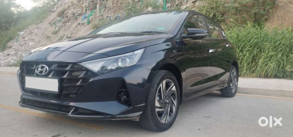 Hyundai I20 Asta (o) 1.2 Mt, 2023, Petrol