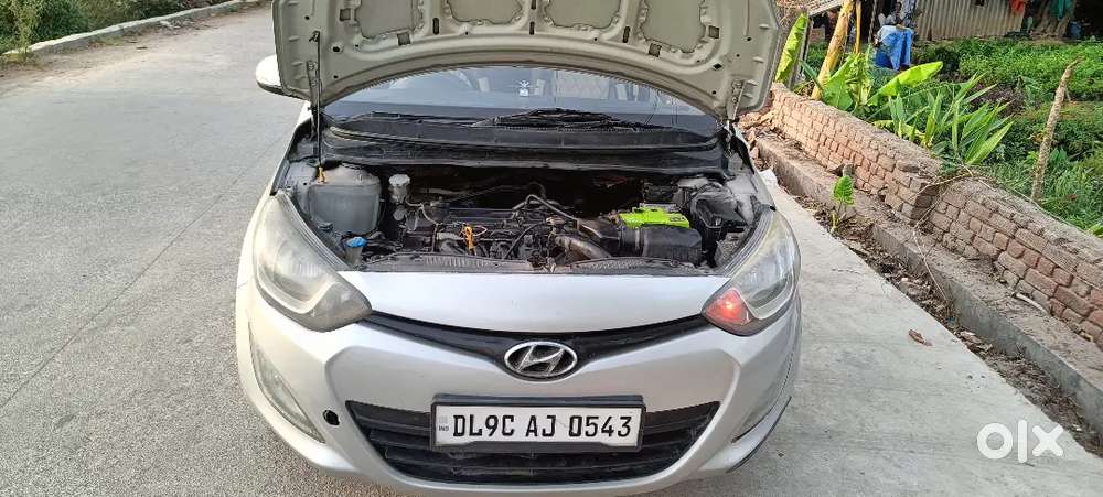 Hyundai I20 2013 Petrol 64000 Km Driven
