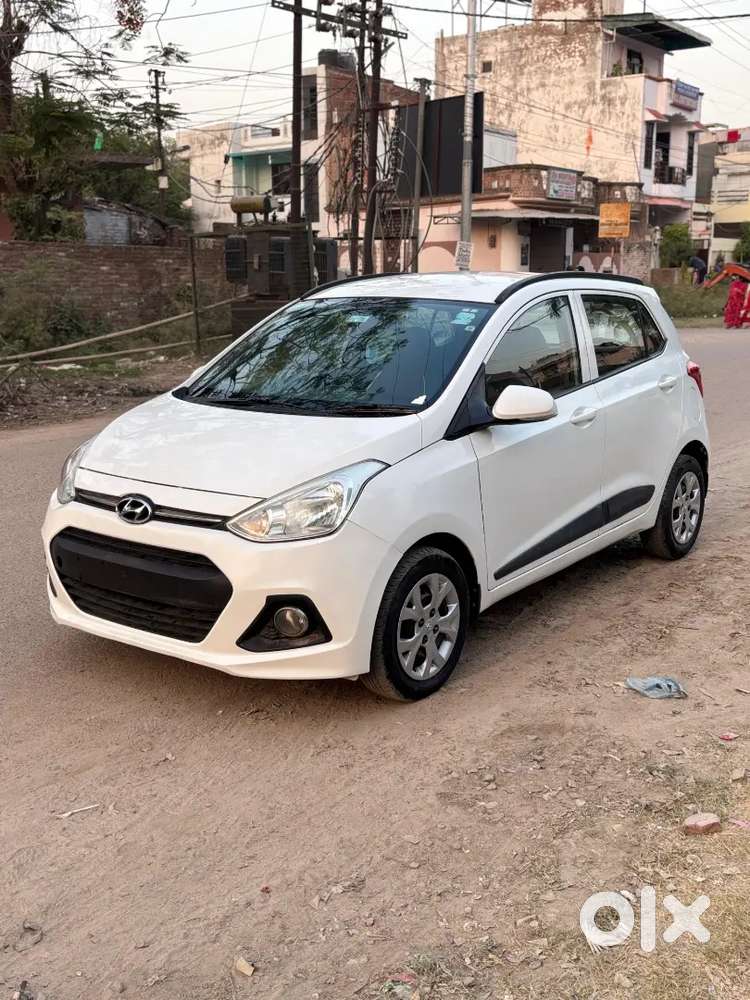 Hyundai Grand I10 Sportz 2015 Diesel