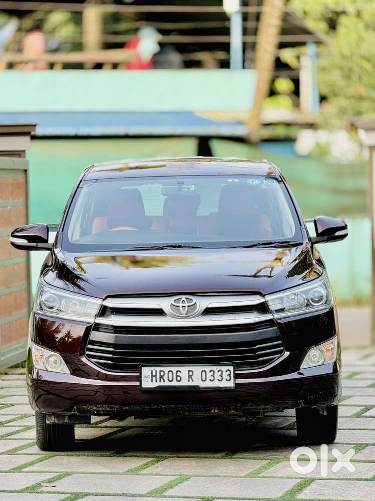 Toyota Innova Crysta 2.4 Vx Mt, 2017, Diesel