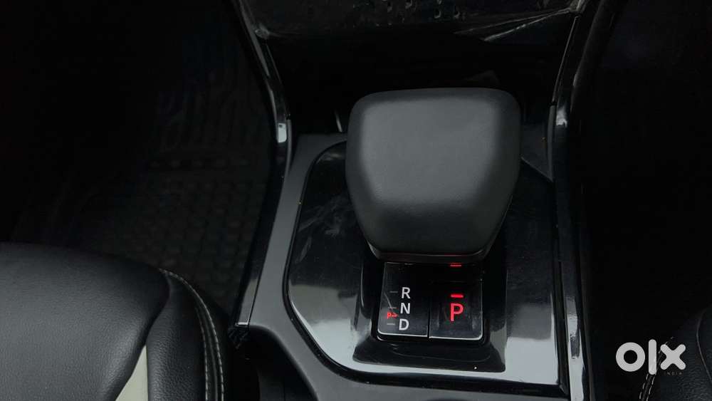 Tata Nexon Creative Plus 1.2 Revotron Petrol 6 Amt, 2025, Petrol
