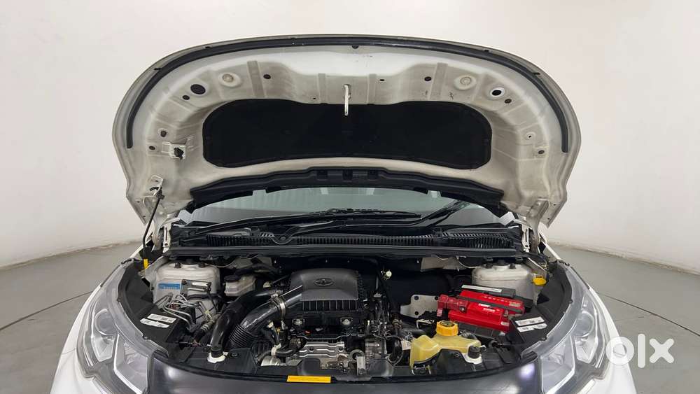 Tata Nexon 1.2 Revotron Xma Amt (s), 2022, Petrol