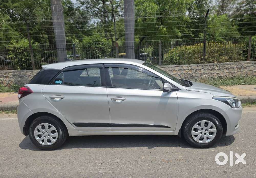 Hyundai I20 Sportz 1.2 Bs-iv, 2015, Petrol