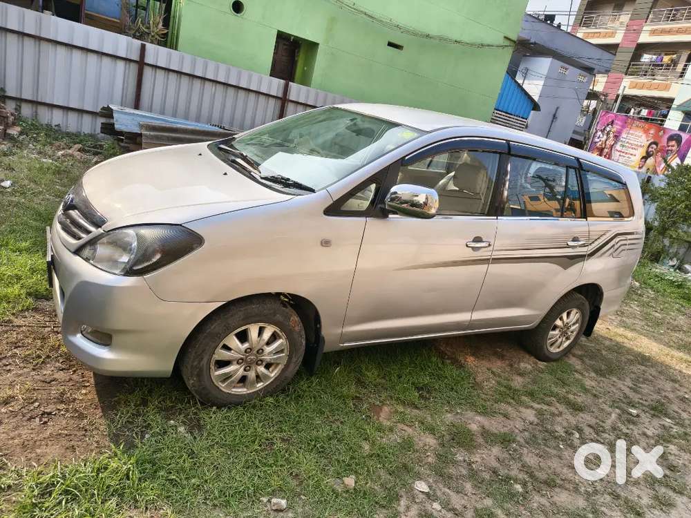 Toyota Innova 1st Owner Diesel