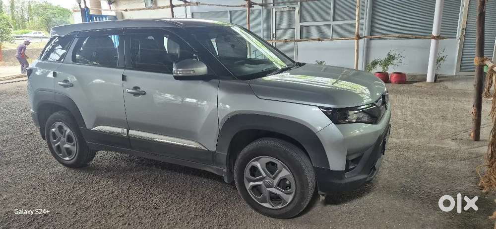 Maruti Suzuki Brezza Vxi - Sept - 2025 - 1st Owner