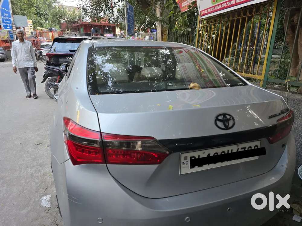 Toyota Corolla Altis 2016 Variant