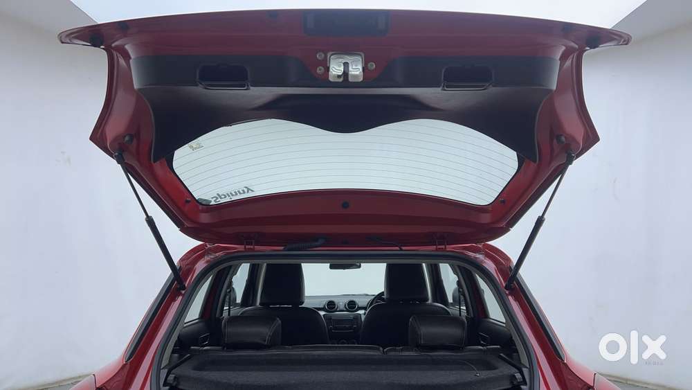 Maruti Suzuki Swift Amt Zxi, 2018, Petrol