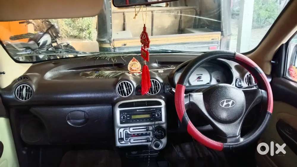Hyundai Santro Xing Cng 2011 With 27 Km