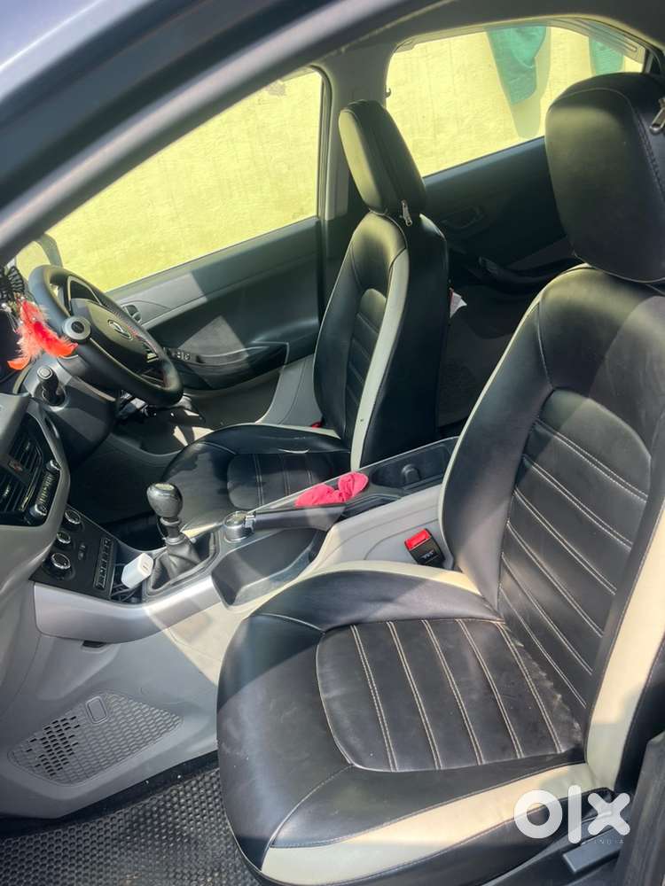 Tata Nexon Petrol 2018