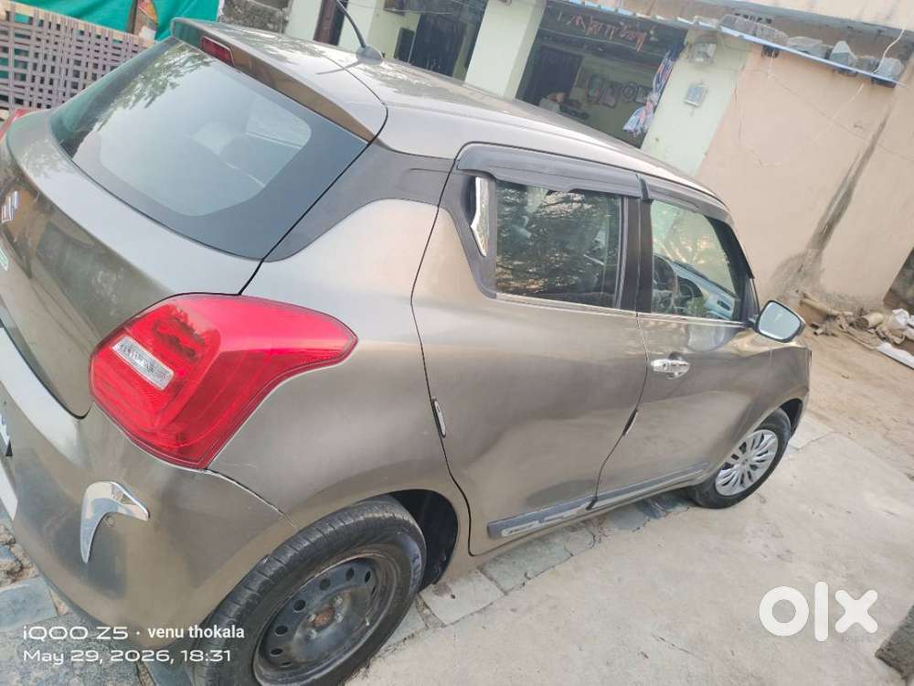 Maruti Suzuki Swift 2021 Petrol 82140 Km Driven