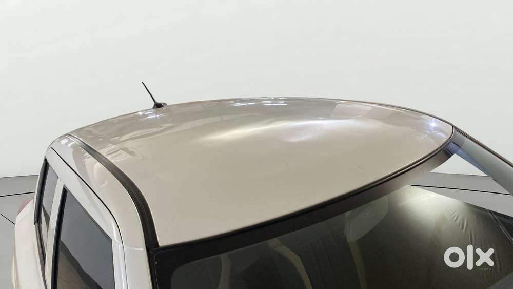 Maruti Suzuki Swift Vvt Lxi, 2022, Petrol
