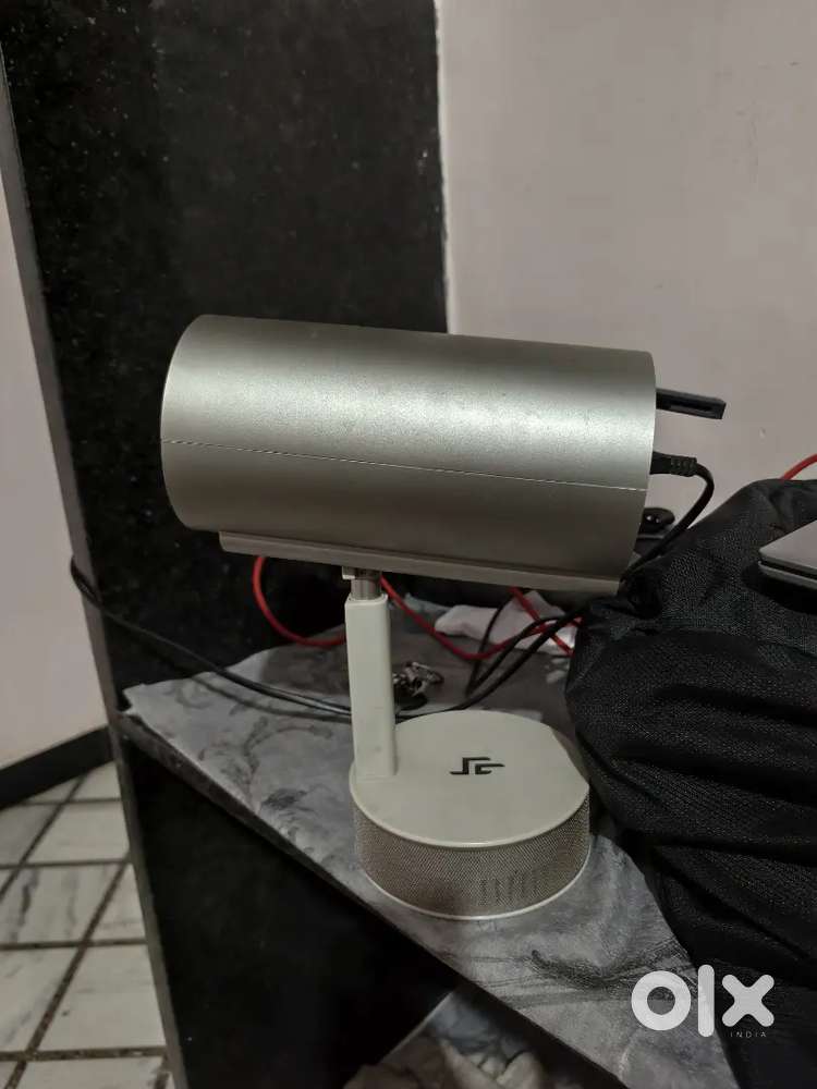 Crossbeats Lumex PRO Projector 4k Ultra HD Mini Projector