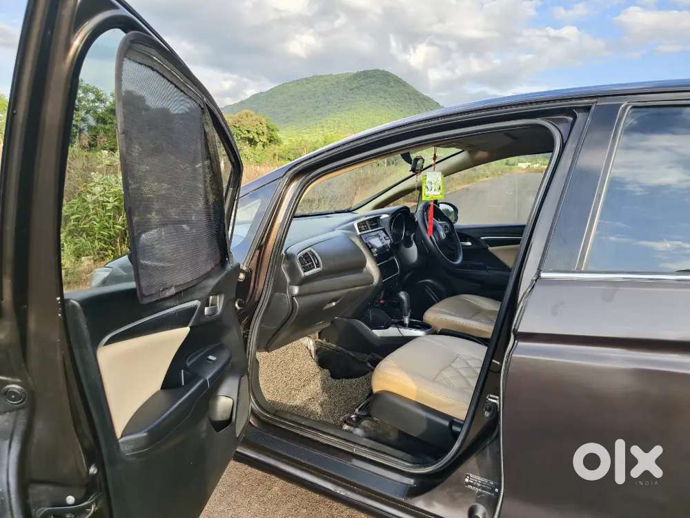 Honda Jazz Automatic Petrol