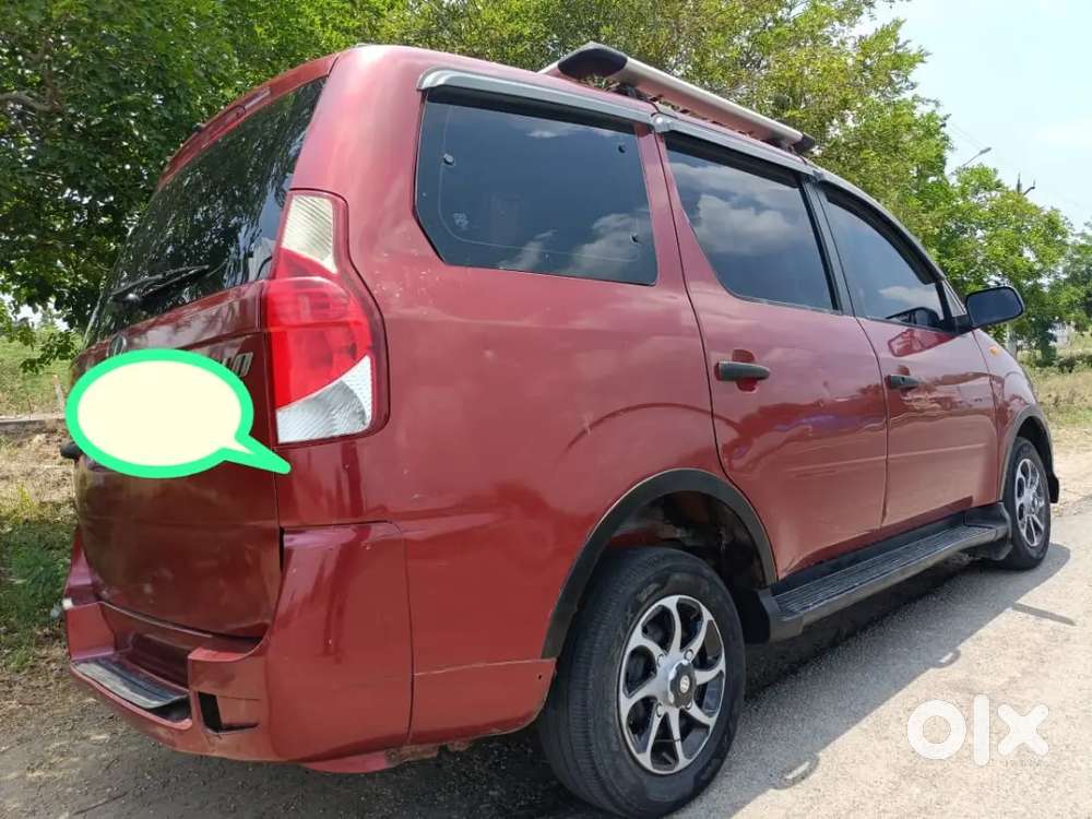 Mahindra Xylo 2012